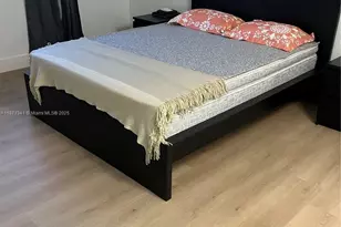 800 NE 195th St, Miami, FL 33179 - Photo 41