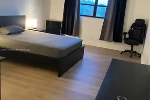 800 NE 195th St, Miami, FL 33179 - Photo 31