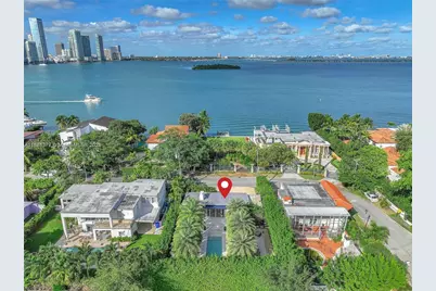 910 N Venetian Dr, Miami Beach, FL 33139 - Photo 17