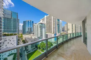 1331 Brickell Bay Dr, Miami, FL 33131 - Photo 7
