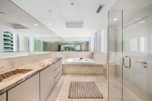 1331 Brickell Bay Dr, Miami, FL 33131 - Photo 31
