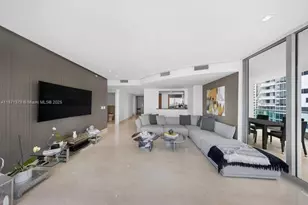 1331 Brickell Bay Dr, Miami, FL 33131 - Photo 13