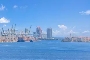 1331 Brickell Bay Dr, Miami, FL 33131 - Photo 3