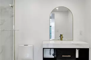 1985 S Ocean Dr, Hallandale Beach, FL 33009 - Photo 19