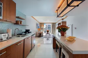 6801 Collins Ave, Miami Beach, FL 33141 - Photo 3