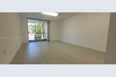 8323 NW Lake Dr. #404, Doral, FL 33166 - Photo 3