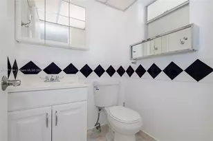 3181 S Ocean Dr, Hallandale Beach, FL 33009 - Photo 21