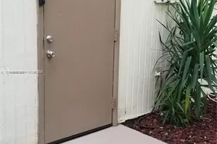 20200 W Country Club Dr, Aventura, FL 33180 - Photo 3