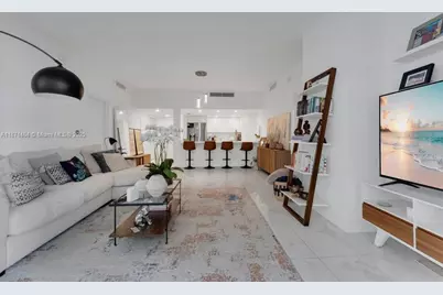 1800 N Bayshore Dr #614, Miami, FL 33132 - Photo 7