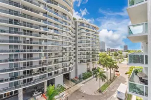 1800 N Bayshore Dr, Miami, FL 33132 - Photo 21