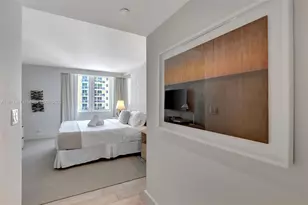 102 24th St, Miami Beach, FL 33139 - Photo 9