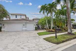 1371 Victoria Isle Dr, Weston, FL 33327 - Photo 1