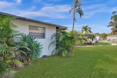 400 NE 2nd St, Boynton Beach, FL 33435 - Photo 37