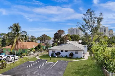 400 NE 2nd St, Boynton Beach, FL 33435 - Photo 7