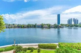 19707 Turnberry Way, Aventura, FL 33180 - Photo 57