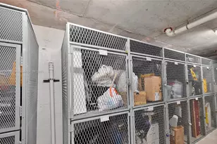 7935 East Dr, North Bay Village, FL 33141 - Photo 91