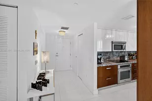 7935 East Dr, North Bay Village, FL 33141 - Photo 47