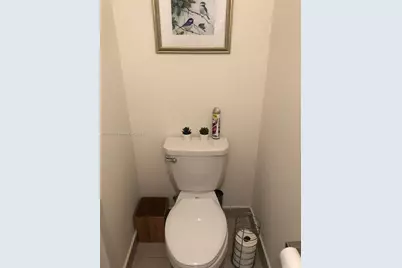 8045 NW 105th Ct, Doral, FL 33178 - Photo 21