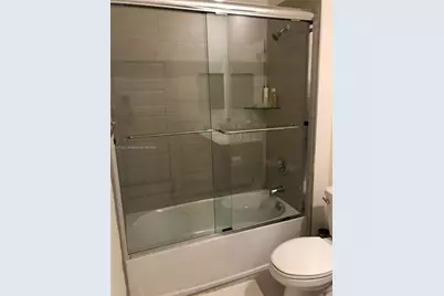 8045 NW 105th Ct, Doral, FL 33178 - Photo 37