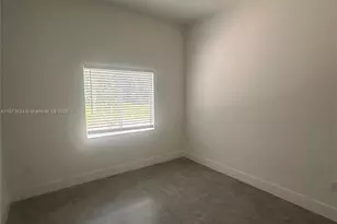 2423 NW 23rd Ln, Fort Lauderdale, FL 33311 - Photo 15