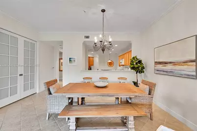 4700 Yacht Harbor Dr #612, Naples, FL 34112 - Photo 9