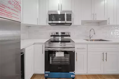 2106 Alfred Dr, Boynton Beach, FL 33426 - Photo 13