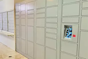 1000 Parkview Dr, Hallandale Beach, FL 33009 - Photo 19