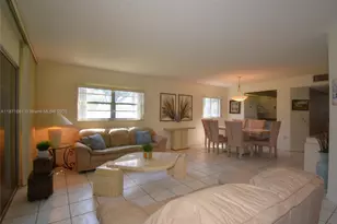 13455 SW 16th Ct, Pembroke Pines, FL 33027 - Photo 13