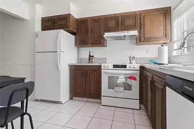 4047 NW 16th St #305, Lauderhill, FL 33313 - Photo 5