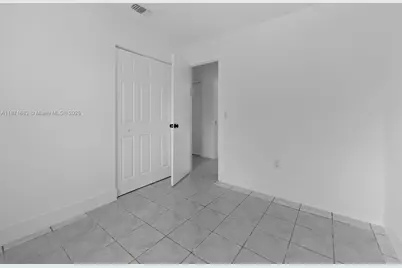 21003 SW 124th Ave Rd, Miami, FL 33177 - Photo 13