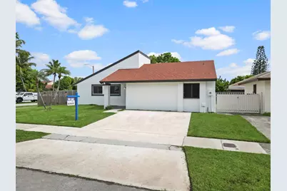 21003 SW 124th Ave Rd, Miami, FL 33177 - Photo 3