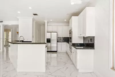 5095 NW 57th Way, Coral Springs, FL 33067 - Photo 13