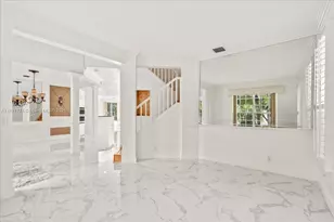 5095 NW 57th Way, Coral Springs, FL 33067 - Photo 9