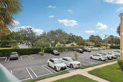 915 Riverside Dr #523, Coral Springs, FL 33071 - Photo 29