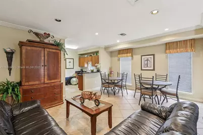 915 Riverside Dr #523, Coral Springs, FL 33071 - Photo 47