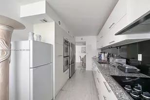 18071 Biscayne Blvd, Aventura, FL 33160 - Photo 3