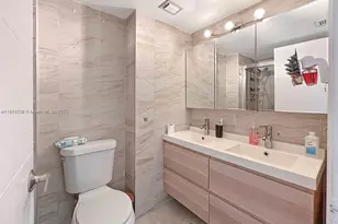 18071 Biscayne Blvd, Aventura, FL 33160 - Photo 7