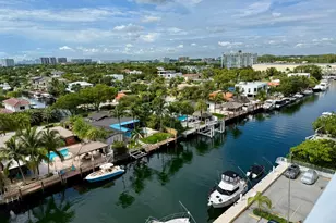 2000 NE 135th St, North Miami, FL 33181 - Photo 1