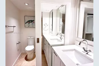 3301 N Country Club Dr #410, Aventura, FL 33180 - Photo 9