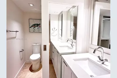 3301 N Country Club Dr #410, Aventura, FL 33180 - Photo 9