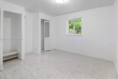 9930 SW 48th St, Miami, FL 33165 - Photo 17