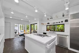 5600 Oakwood Ln, Coral Gables, FL 33156 - Photo 25