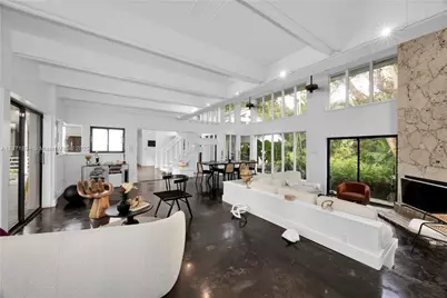 5600 Oakwood Ln, Coral Gables, FL 33156 - Photo 13