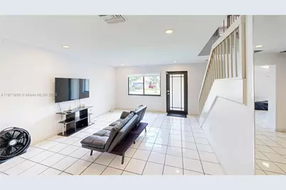 15166 SW 94th Ter, Miami, FL 33196 - Photo 9