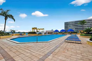 7601 E Treasure Dr, North Bay Village, FL 33141 - Photo 13