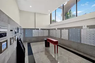 7601 E Treasure Dr, North Bay Village, FL 33141 - Photo 19