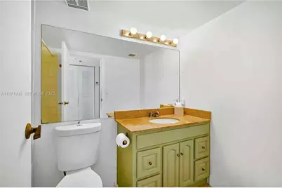 7601 E Treasure Dr #2222, North Bay Village, FL 33141 - Photo 11