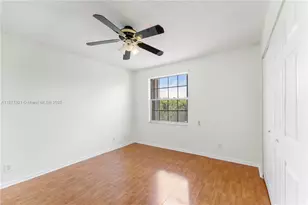 1943 SW 149th Ave, Miramar, FL 33027 - Photo 9