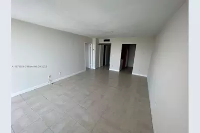 2000 NE 135th St #905, North Miami, FL 33181 - Photo 5