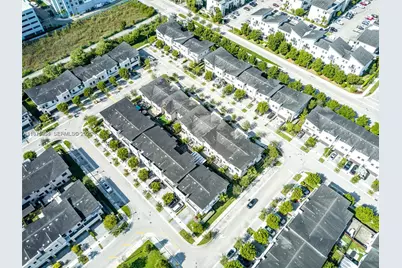 10574 NW 81st Ter, Doral, FL 33178 - Photo 49